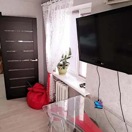 Студия 2 Комнаты В Центре Города Kryvyi Rih Exterior photo