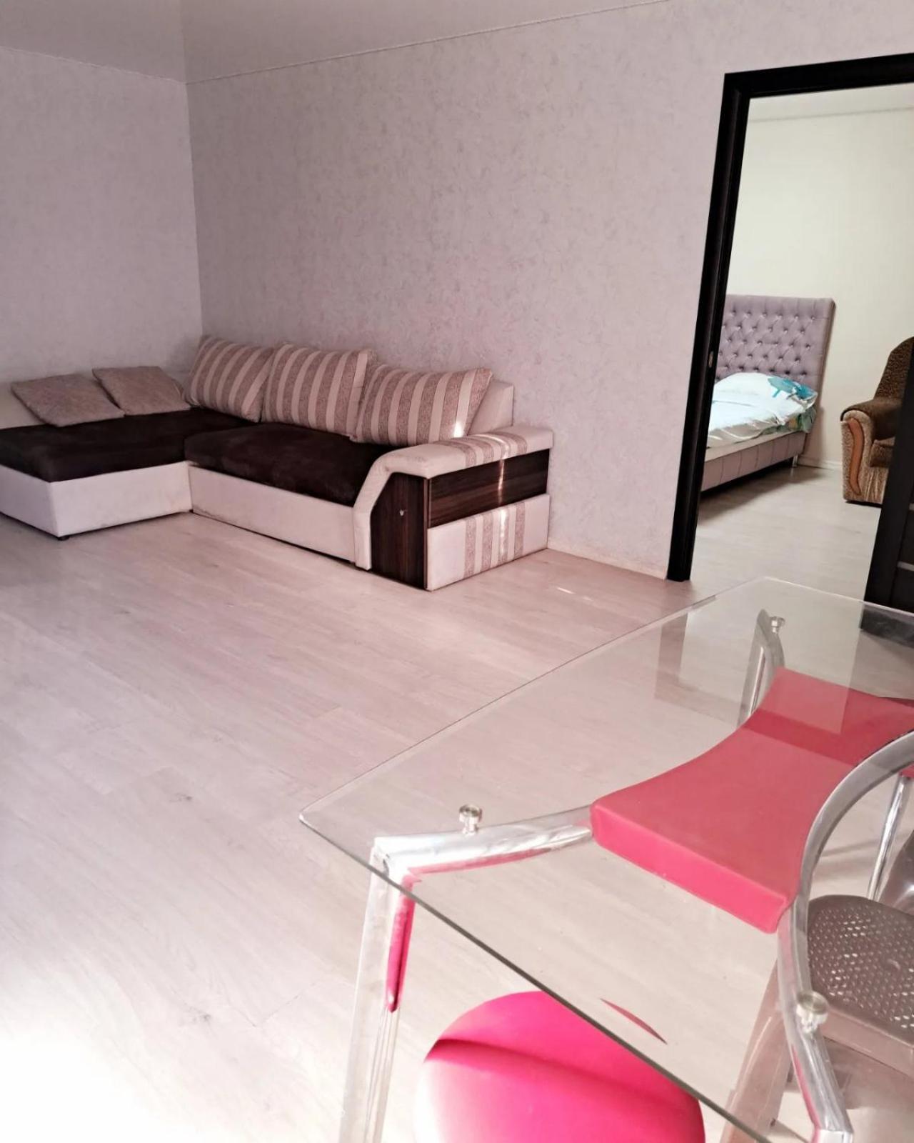 Apartment студия 2 комнаты в центре города *